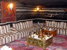 105 Al Ain Museum, Beduinenzelt.JPG